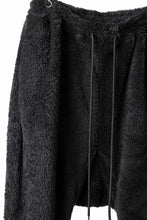 Load image into Gallery viewer, N/07 exclusive BOA FLEECE JODHPURS PANTS feat. A.F ARTEFACT (BLACK)