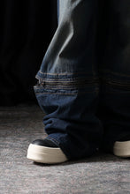 画像をギャラリービューアに読み込む, ISABEL BENENATO Wide Jeans with Zip &amp; Tartan detail (DENIM)