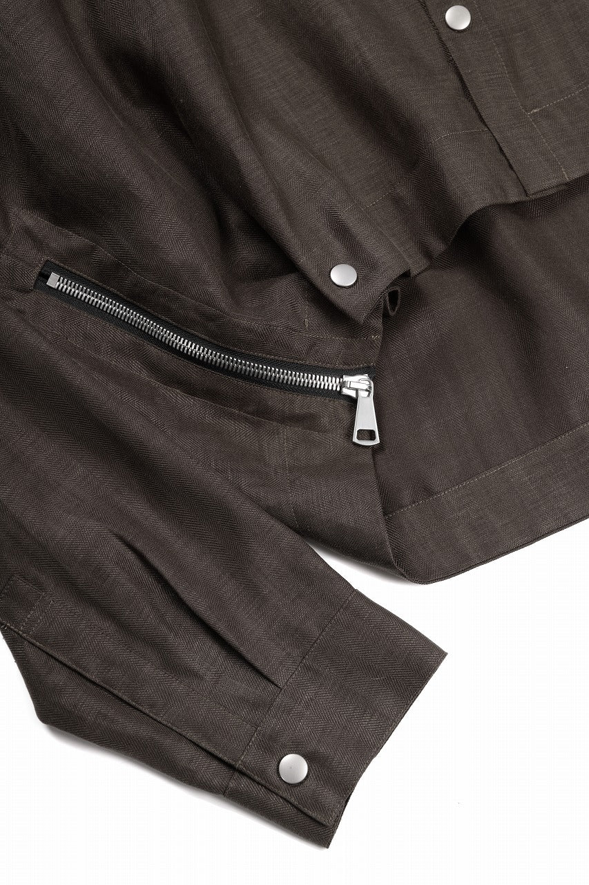 A.F ARTEFACT HERRINGBONE LINEN SHORT LENGTH SHIRT (BROWN)