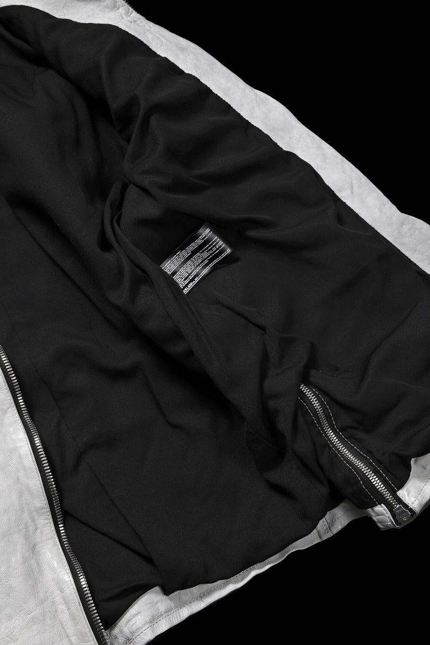 Load image into Gallery viewer, ISAMU KATAYAMA BACKLASH JP-CALF NATURAL DYED GARMENT-WASH SINGLE RIDERS (WHITE)