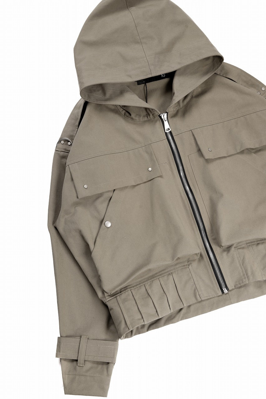 A.F ARTEFACT TWILL MILITARY HOODIE BLOUSON (KHAKI)