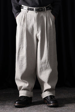 画像をギャラリービューアに読み込む, N/07 3 STITCHES WIDE TAPERED TROUSERS / HEAVY C/LI BUTCHER STRIPES (BEIGE)