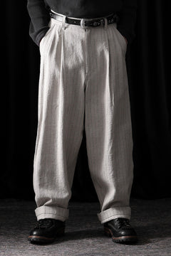 画像をギャラリービューアに読み込む, N/07 3 STITCHES WIDE TAPERED TROUSERS / HEAVY C/LI BUTCHER STRIPES (BEIGE)