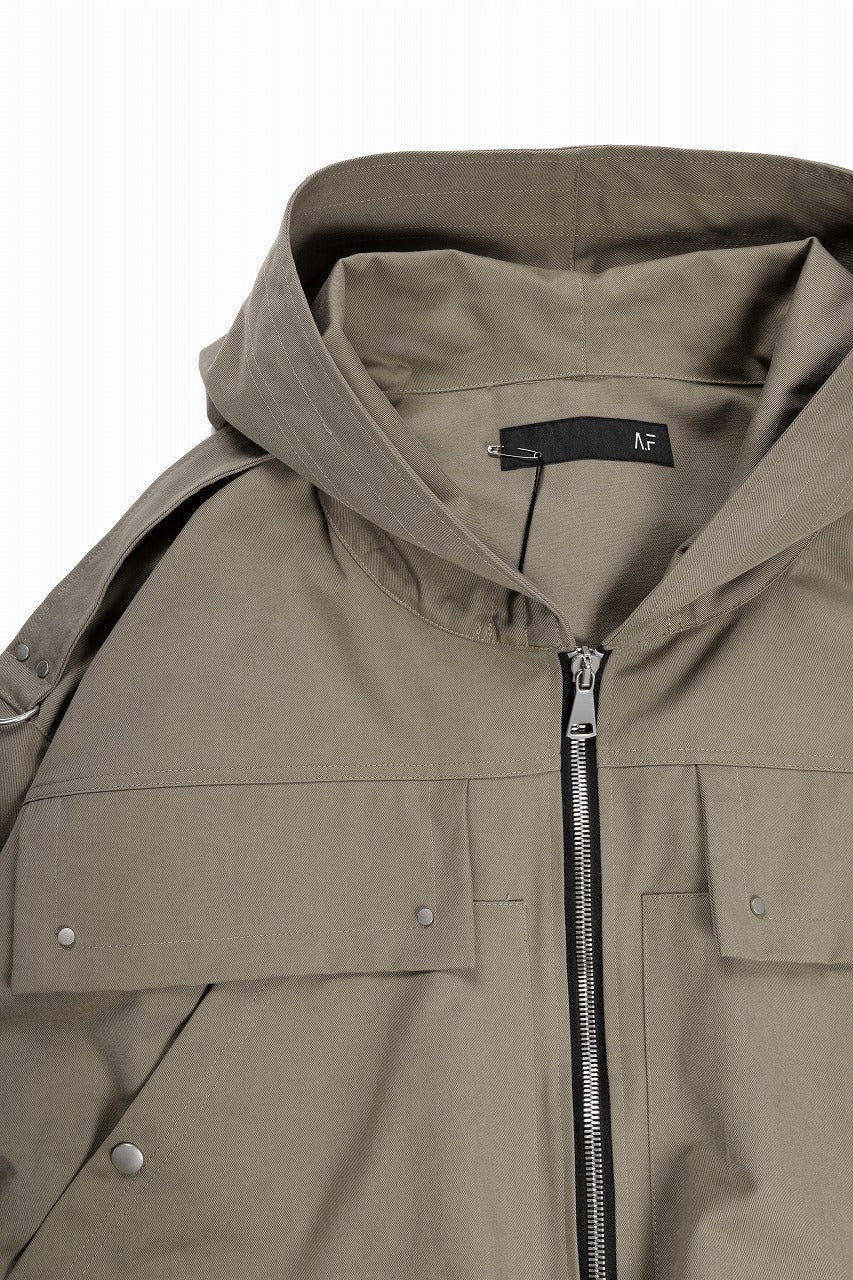 A.F ARTEFACT TWILL MILITARY HOODIE BLOUSON (KHAKI)