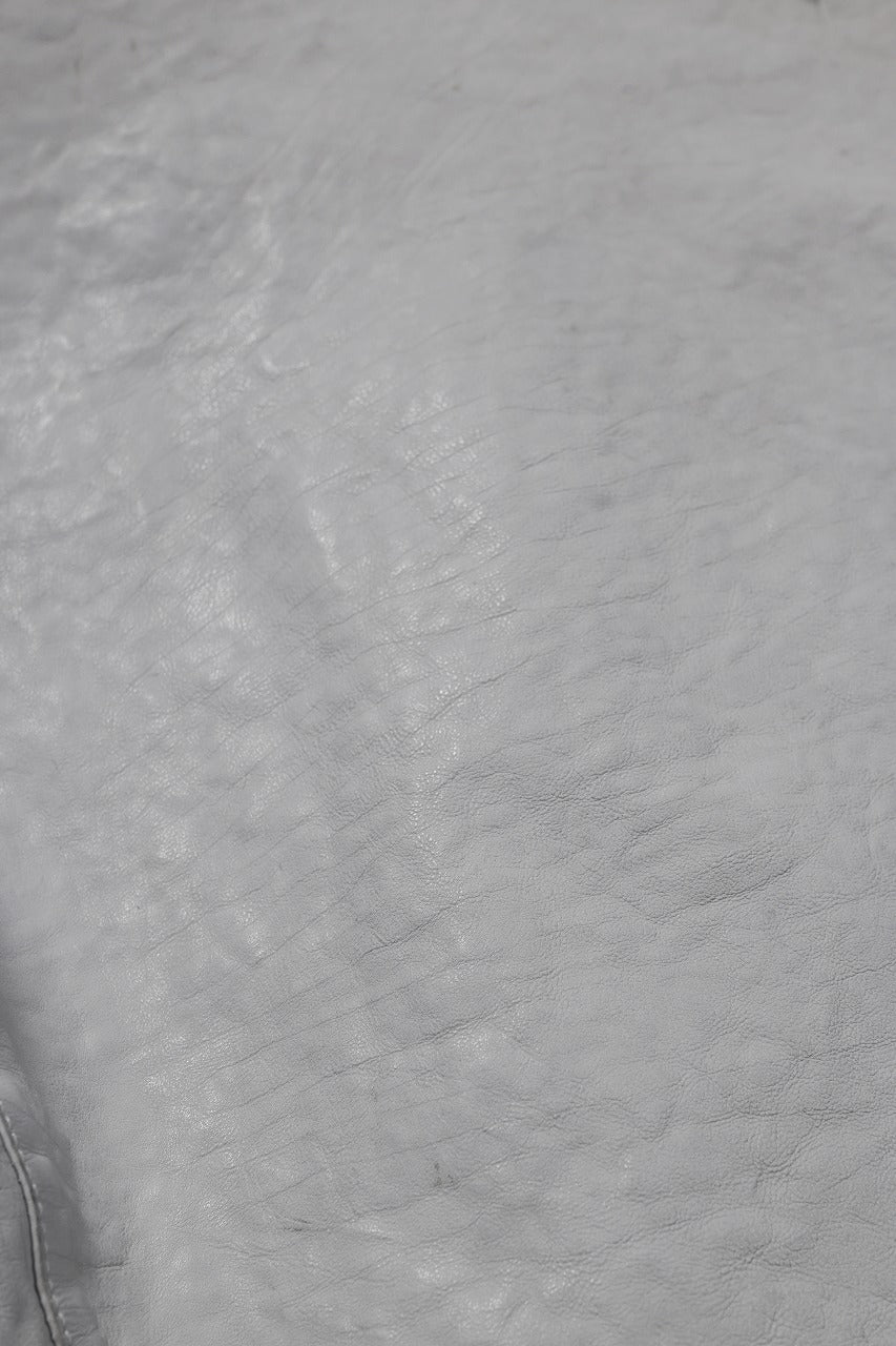 Load image into Gallery viewer, ISAMU KATAYAMA BACKLASH JP-CALF NATURAL DYED GARMENT-WASH SINGLE RIDERS (WHITE)
