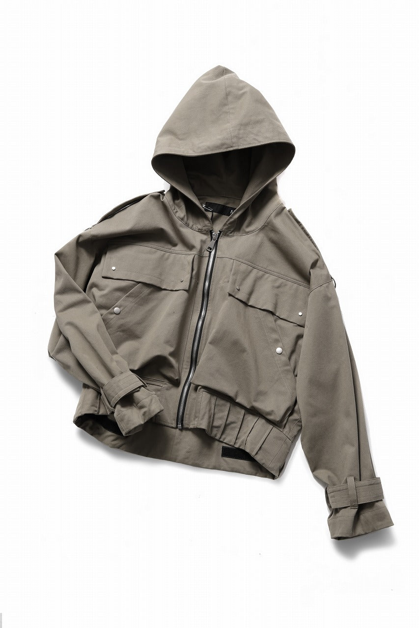 A.F ARTEFACT TWILL MILITARY HOODIE BLOUSON (KHAKI)