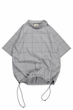 画像をギャラリービューアに読み込む, N/07 exclusive MOCK NECK HALF SLEEVE PULLOVER / WINDOWPANE CHECK TR TWILL (GREY)