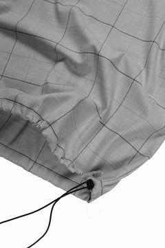 画像をギャラリービューアに読み込む, N/07 exclusive MOCK NECK HALF SLEEVE PULLOVER / WINDOWPANE CHECK TR TWILL (GREY)