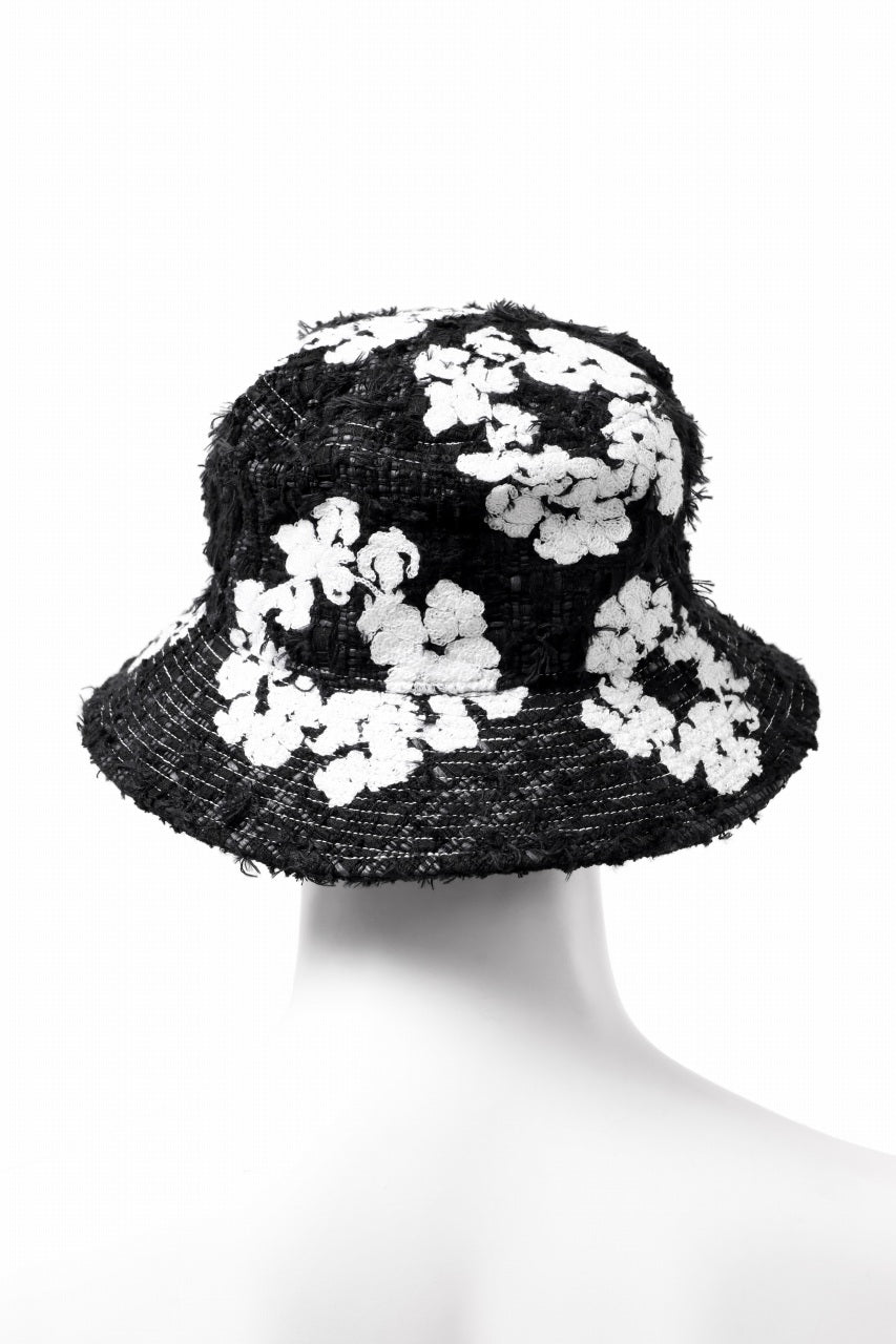 Load image into Gallery viewer, READYMADE x DENIM TEARS COTTON WREATH TWEED BUCKET HAT (BLACK)