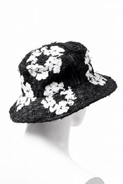 Load image into Gallery viewer, READYMADE x DENIM TEARS COTTON WREATH TWEED BUCKET HAT (BLACK)