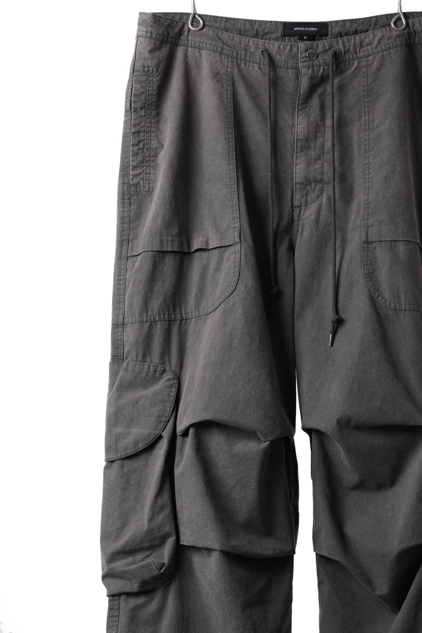 Load image into Gallery viewer, entire studios FREIGHT CARGO PANTS / COTTON CANVAS (FOSSIL)