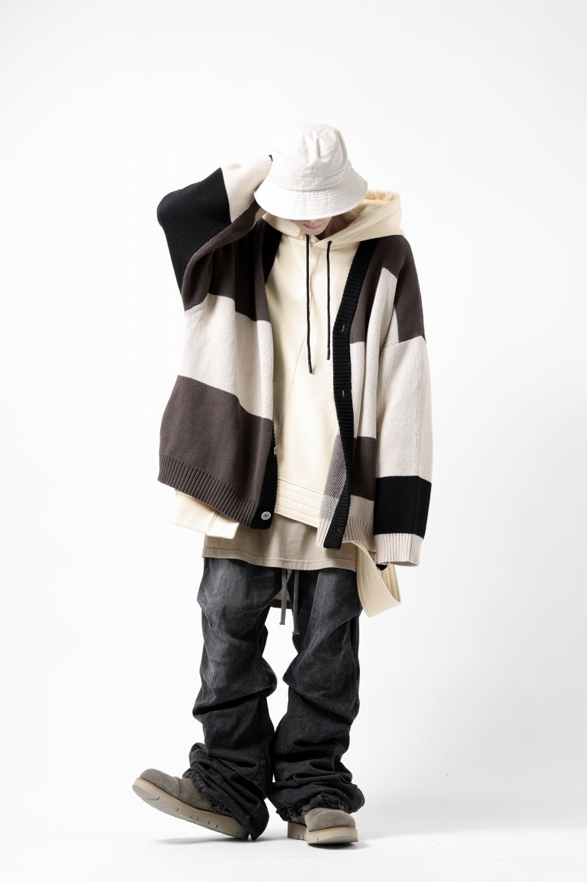 A.F ARTEFACT GEO PATTERN COTTON KNIT CARDIGAN /  (BLACK x GREY x BEIGE)