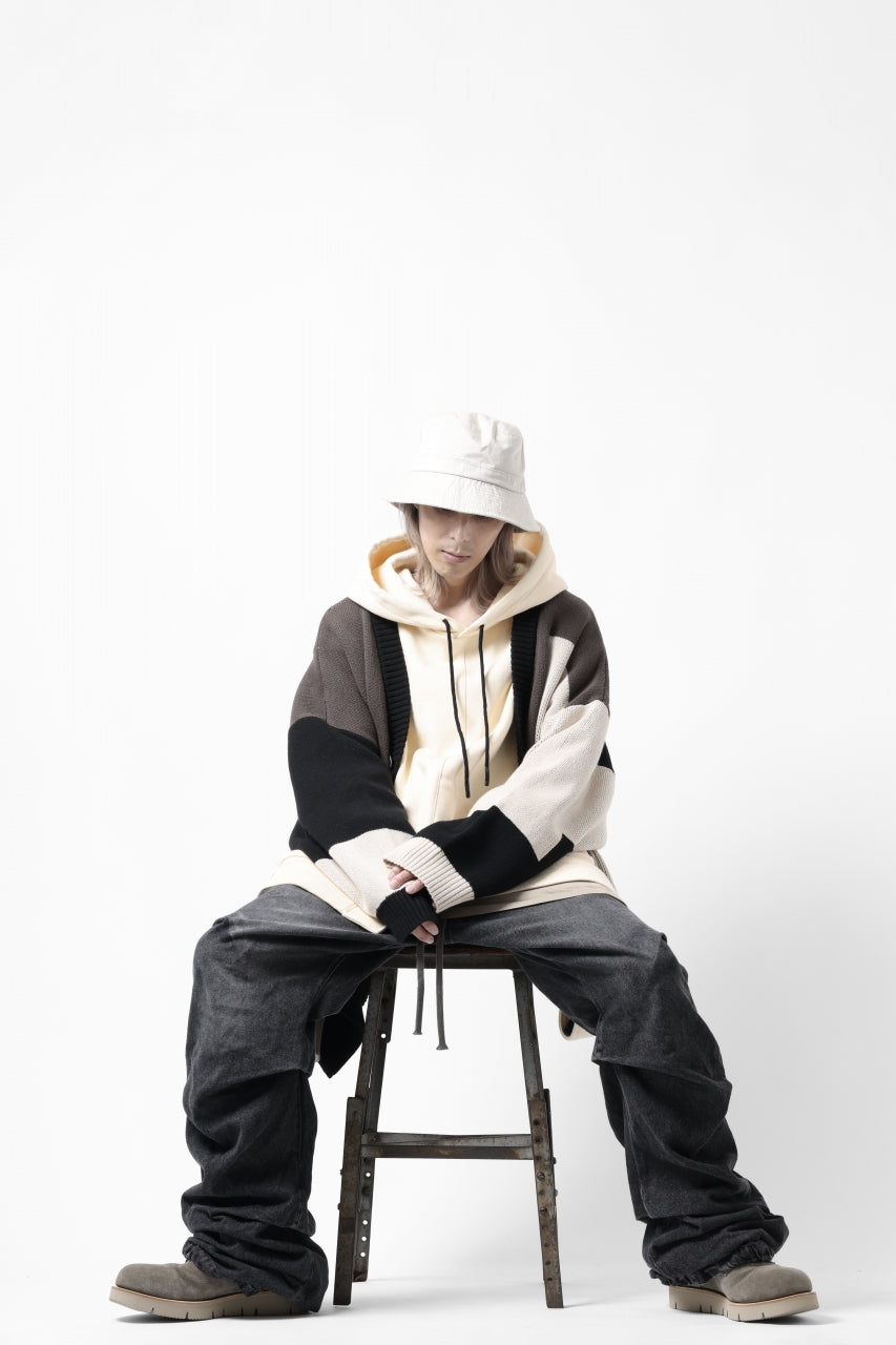 A.F ARTEFACT BLOCK-PANEL COTTON KNIT CARDIGAN /  (BLACK x GREY x BEIGE)