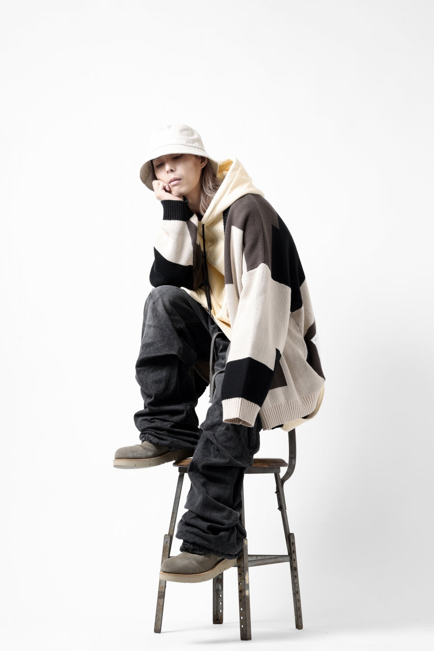 A.F ARTEFACT BLOCK-PANEL COTTON KNIT CARDIGAN /  (BLACK x GREY x BEIGE)