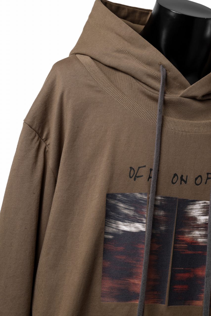 A.F ARTEFACT LAYERED TEE HOODIE / TYPE-A PRINT (BROWN)