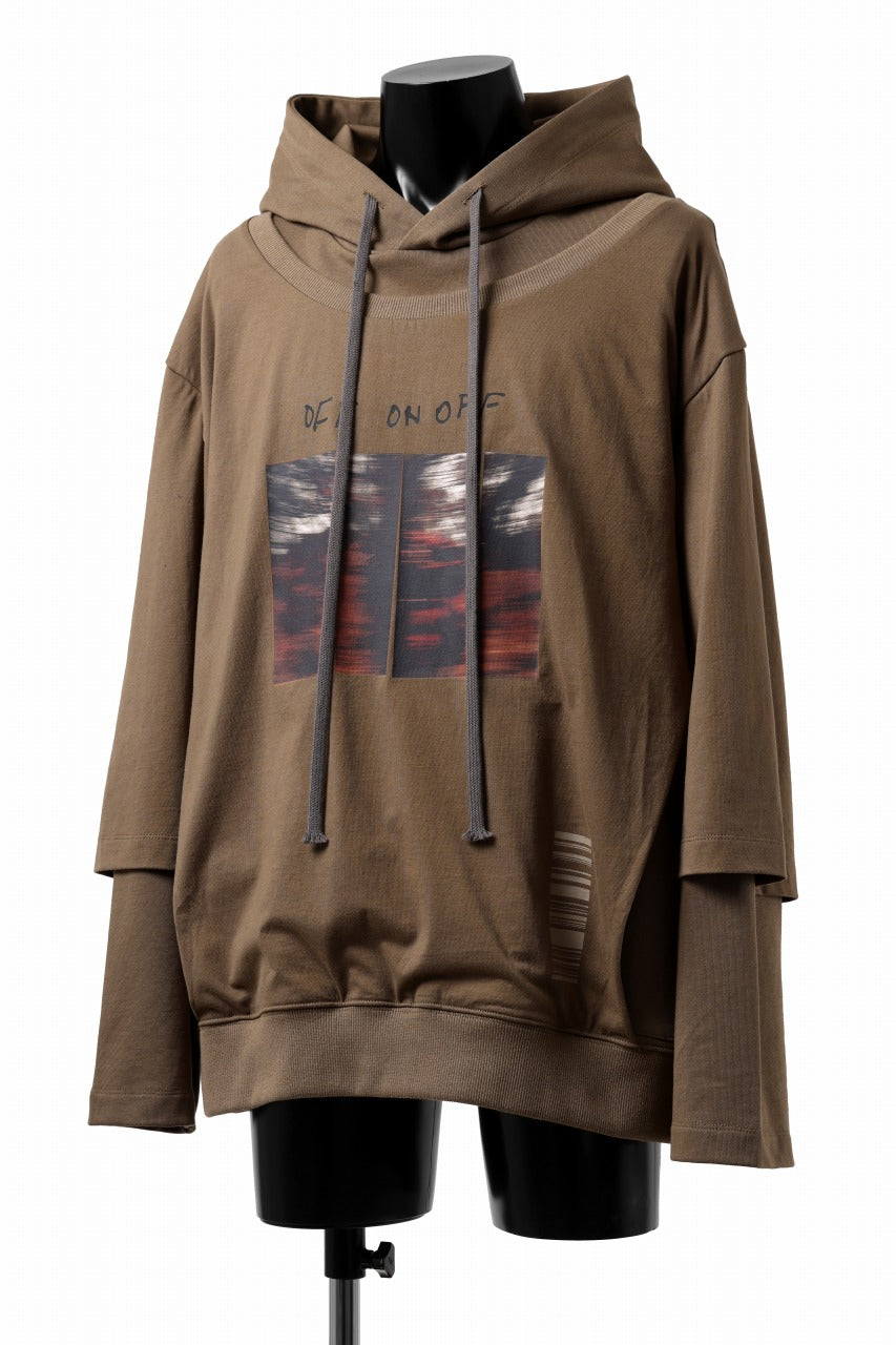 A.F ARTEFACT LAYERED TEE HOODIE / TYPE-A PRINT (BROWN)