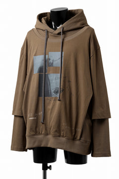 Load image into Gallery viewer, A.F ARTEFACT LAYERED SWEAT HOODIE / TYPE B PRINT (BROWN)