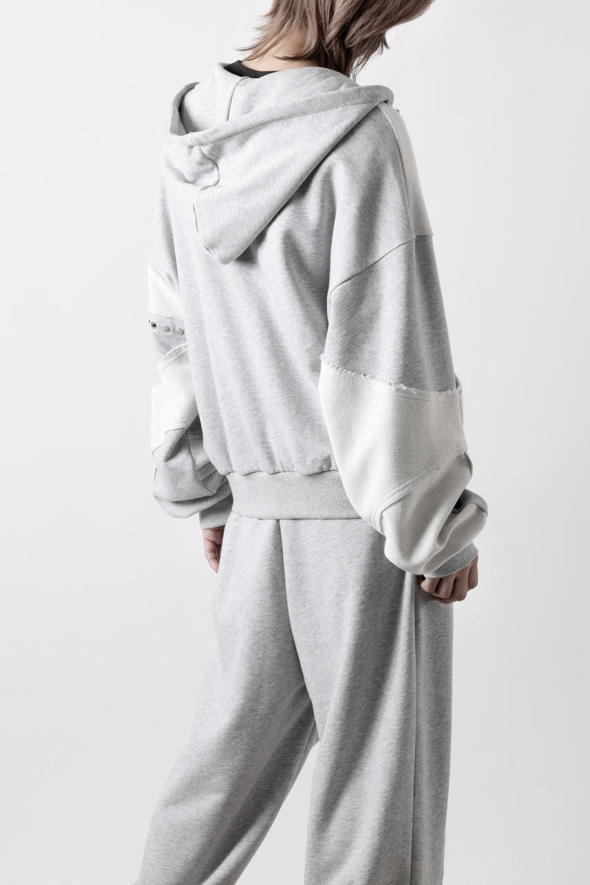 画像をギャラリービューアに読み込む, Feng Chen Wang PANELLED FULL ZIP HOODIE (GREY)