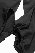 画像をギャラリービューアに読み込む, Y&#39;s for men SIDE TRIPLE STITCH CARGO PANTS / WRINKLED WOOL GABARDINE (BLACK)