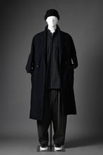 Load image into Gallery viewer, forme d&#39;expression Double Breasted Long Coat (Black)