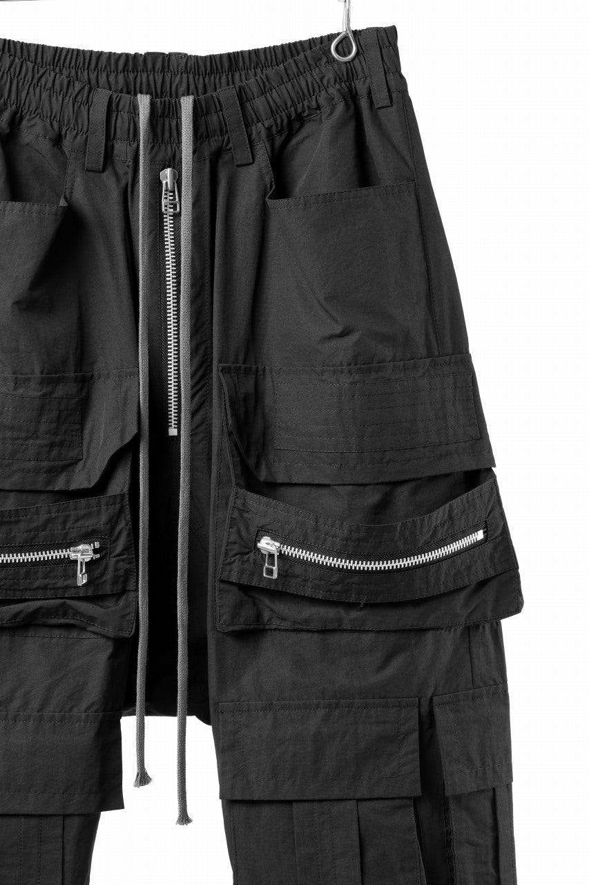 A.F ARTEFACT CARGO SAROUEL EASY PANTS / SMOOTH NYLON (BLACK)