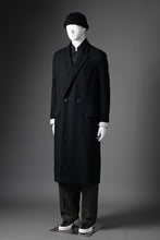 Load image into Gallery viewer, forme d&#39;expression Double Breasted Long Coat (Black)