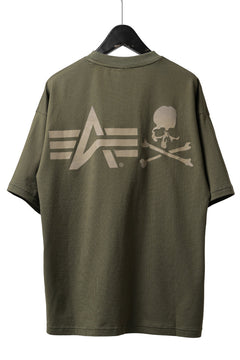Load image into Gallery viewer, mastermind WORLD x ALPHA INDUSTRIES CIGER POCKET TEE (OLIVE)