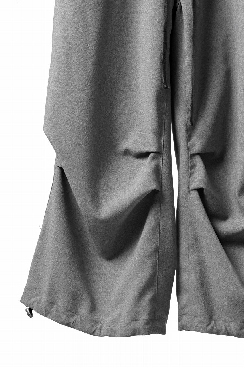 A.F ARTEFACT limited TUCK SQUEEZING WIDE PANTS / BACK STRIPE WOOLY CLOTH (L.GREY)