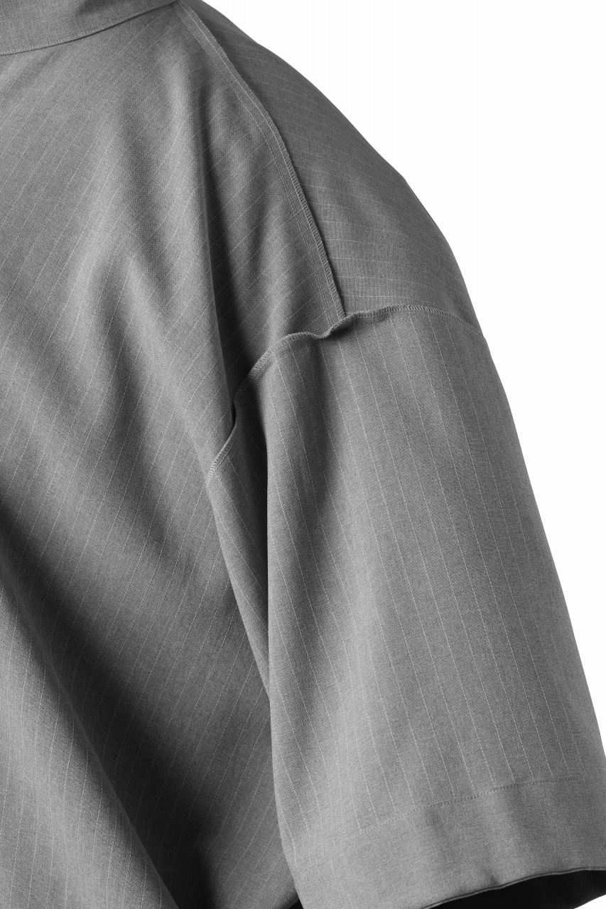 A.F ARTEFACT limited SQUEEZING HALF SLEEVE SHIRT / BACK STRIPE WOOLY CLOTH (L.GREY)