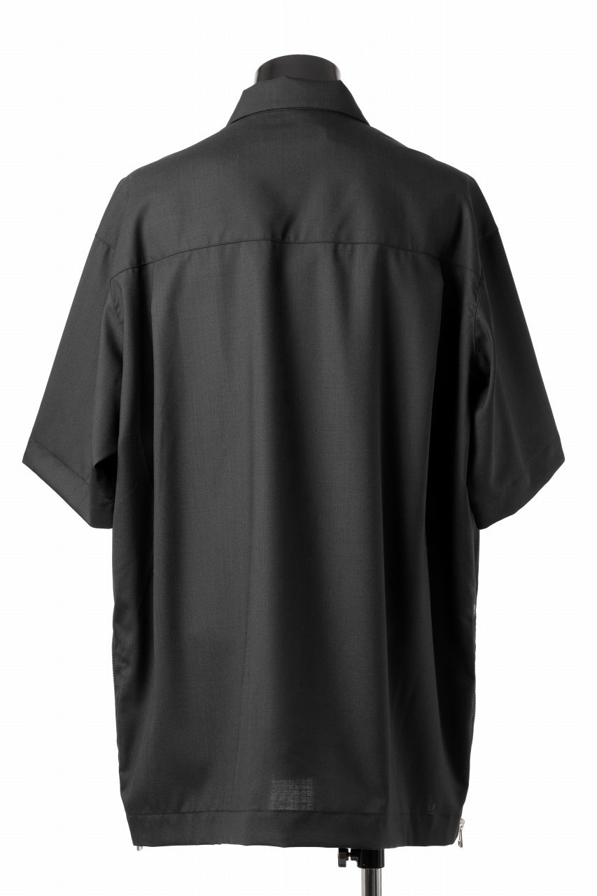 Load image into Gallery viewer, A.F ARTEFACT SIDE ZIP HALF PULOVER SHIRT / TROPICAL WOOL (BLACK)