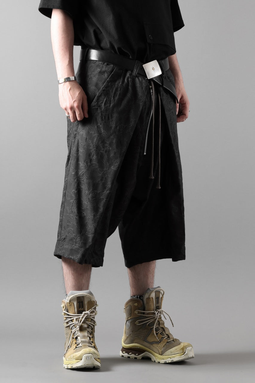 A.F ARTEFACT ZIP FOLDING TUCK SHORTS / PAISLEY JACQUARD (BLACK)