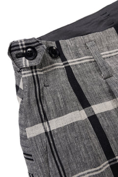 Load image into Gallery viewer, Y&#39;s ZIP POCKET TAPERED PANTS / LINEN PLAID (GREY)