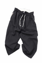 画像をギャラリービューアに読み込む, YUTA MATSUOKA baggy pants / high density canvas linen (black)