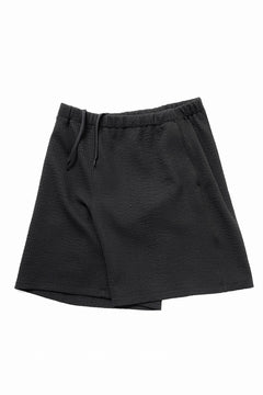 Load image into Gallery viewer, D-VEC WAFFLE KNIT SHORT PANTS (BLACK)