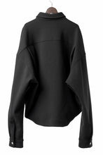 画像をギャラリービューアに読み込む, A.F ARTEFACT CROPPED SHIRT JACKET / KNIT JERSEY (BLACK)