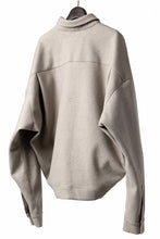 Load image into Gallery viewer, A.F ARTEFACT CROPPED SHIRT JACKET / PEs KNIT JERSEY (BEIGE)