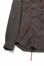 Load image into Gallery viewer, YUTA MATSUOKA classic shirt / cotton ramie chambray  (light brown)