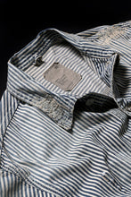 Load image into Gallery viewer, MADNESS RAILROAD HICKORY STRIPE WORK JACKET (INDIGO x WHITE)