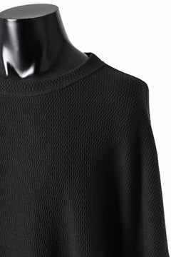 Load image into Gallery viewer, A.F ARTEFACT THERMAL SWITCHING TOP (BLACK x IVORY)