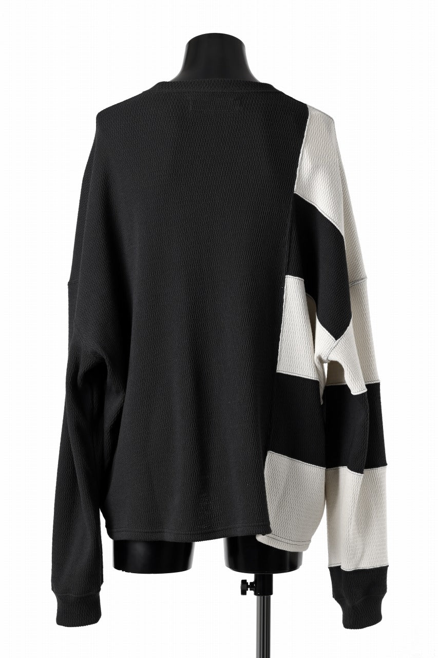 A.F ARTEFACT THERMAL SWITCHING TOP (BLACK x IVORY)