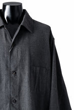 Load image into Gallery viewer, CAPERTICA OVER SIZED CPO SHIRT / YAK &amp; COTTON SOFT FLANNEL (CHARCOAL)