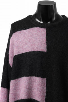 Load image into Gallery viewer, A.F ARTEFACT OVER SIZED BORDER  COMBI KNIT TOPS / MIX WOOL (BLACK x PURPLE)