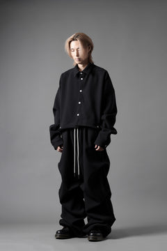 Load image into Gallery viewer, A.F ARTEFACT CROPPED SHIRT JACKET / PEs KNIT JERSEY (BLACK)