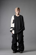 Load image into Gallery viewer, A.F ARTEFACT TUCK VOLUME BAGGY PANTS / PEs KNIT JERSEY (BLACK)