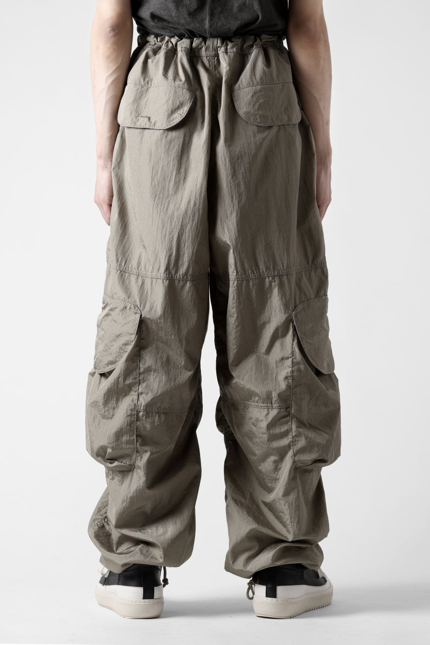 entire studios FREIGHT CARGO PANTS / CRINKLE NYLON (SAGE)