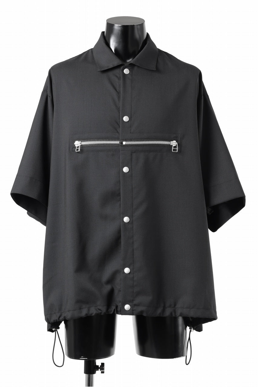 A.F ARTEFACT FRONT ZIP SQUEEZING SHIRT / TROPICAL WOOL (BLACK)