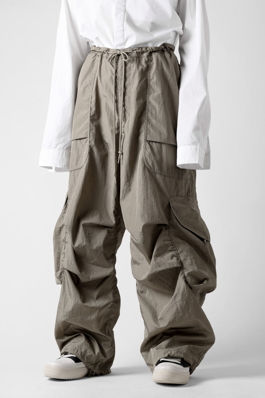 entire studios FREIGHT CARGO PANTS / CRINKLE NYLON (SAGE)