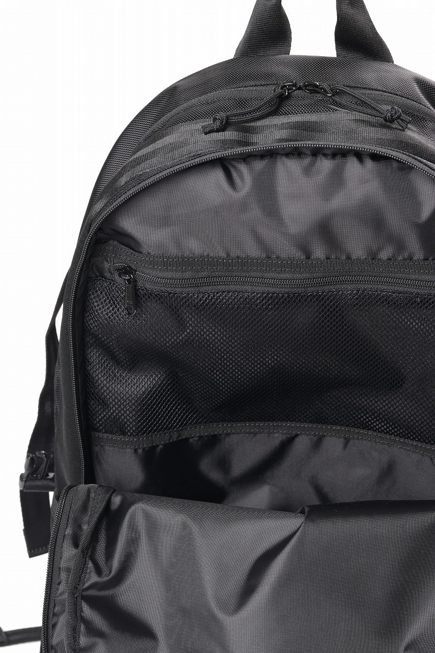 Y's x New Era® BUNGEE CORD LOGO BACKPACK (BLACK)