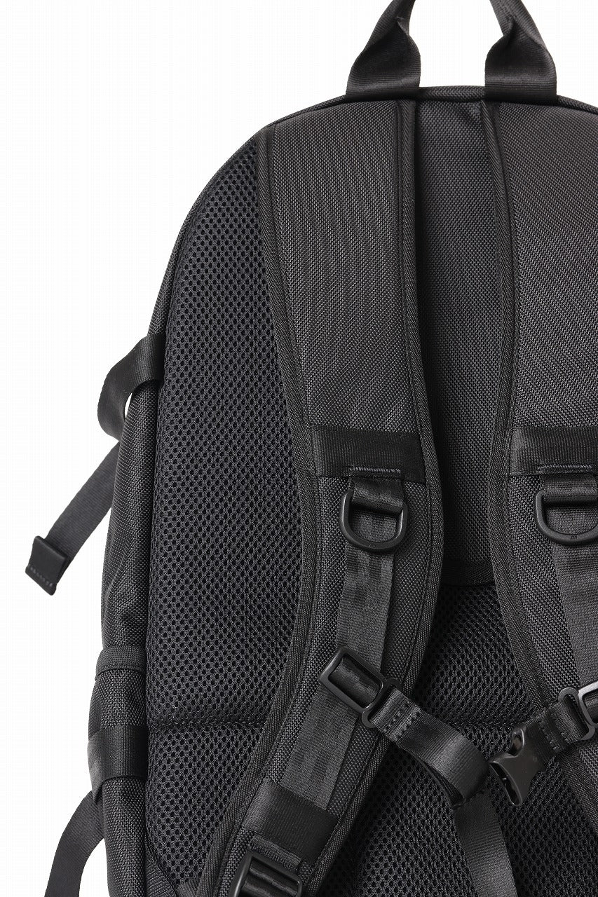 Y's x New Era® BUNGEE CORD LOGO BACKPACK (BLACK)