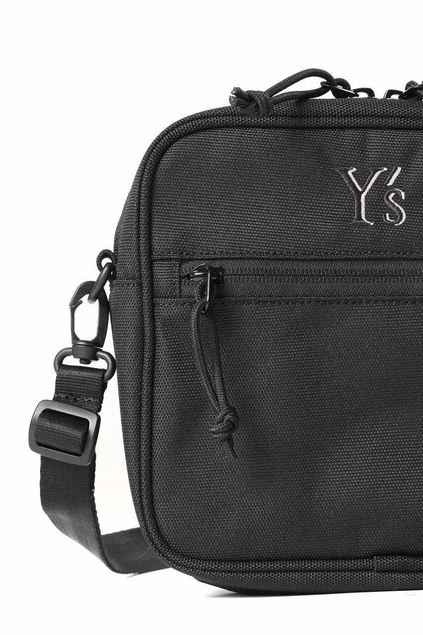 Y's x New Era® SQUARE SHOULDER POUCH (BLACK)